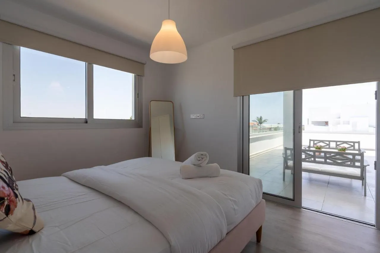 Harmonia 2-Br Apt In Livadia Larnaca 0*,